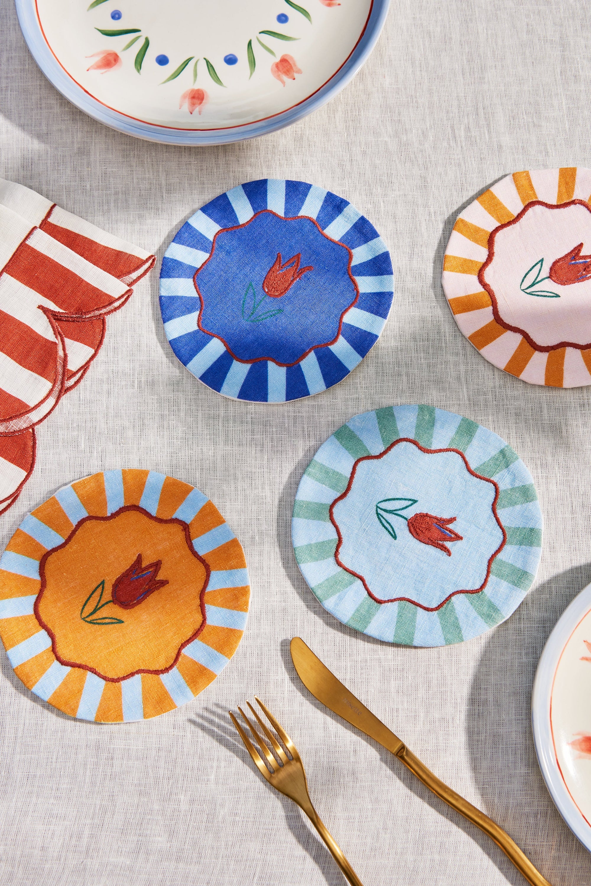 MISETTE Squiggle 5-Piece Cutlery Set in Matte Gold