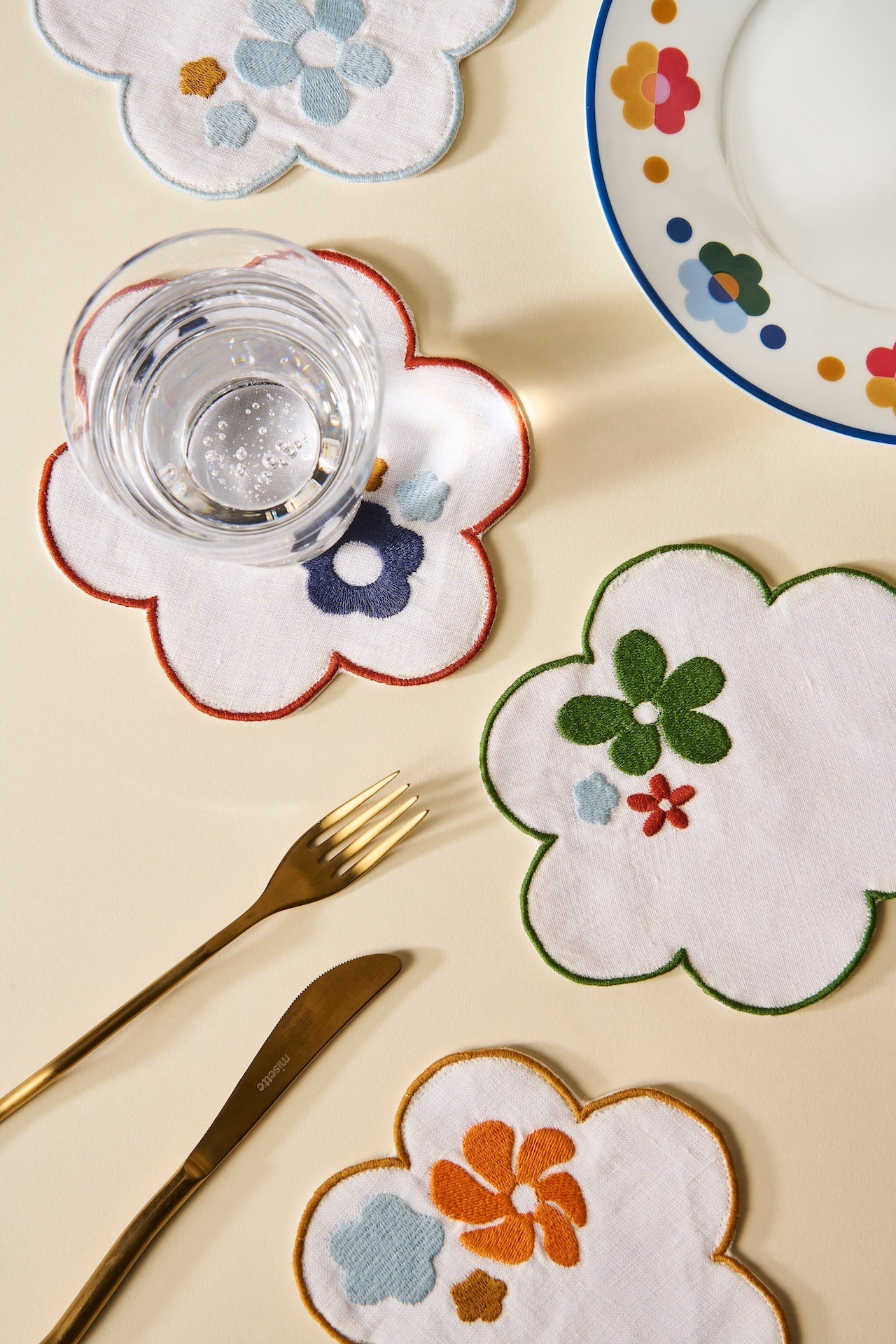 MISETTE Floral Embroidered Linen Coasters (Set of 4)