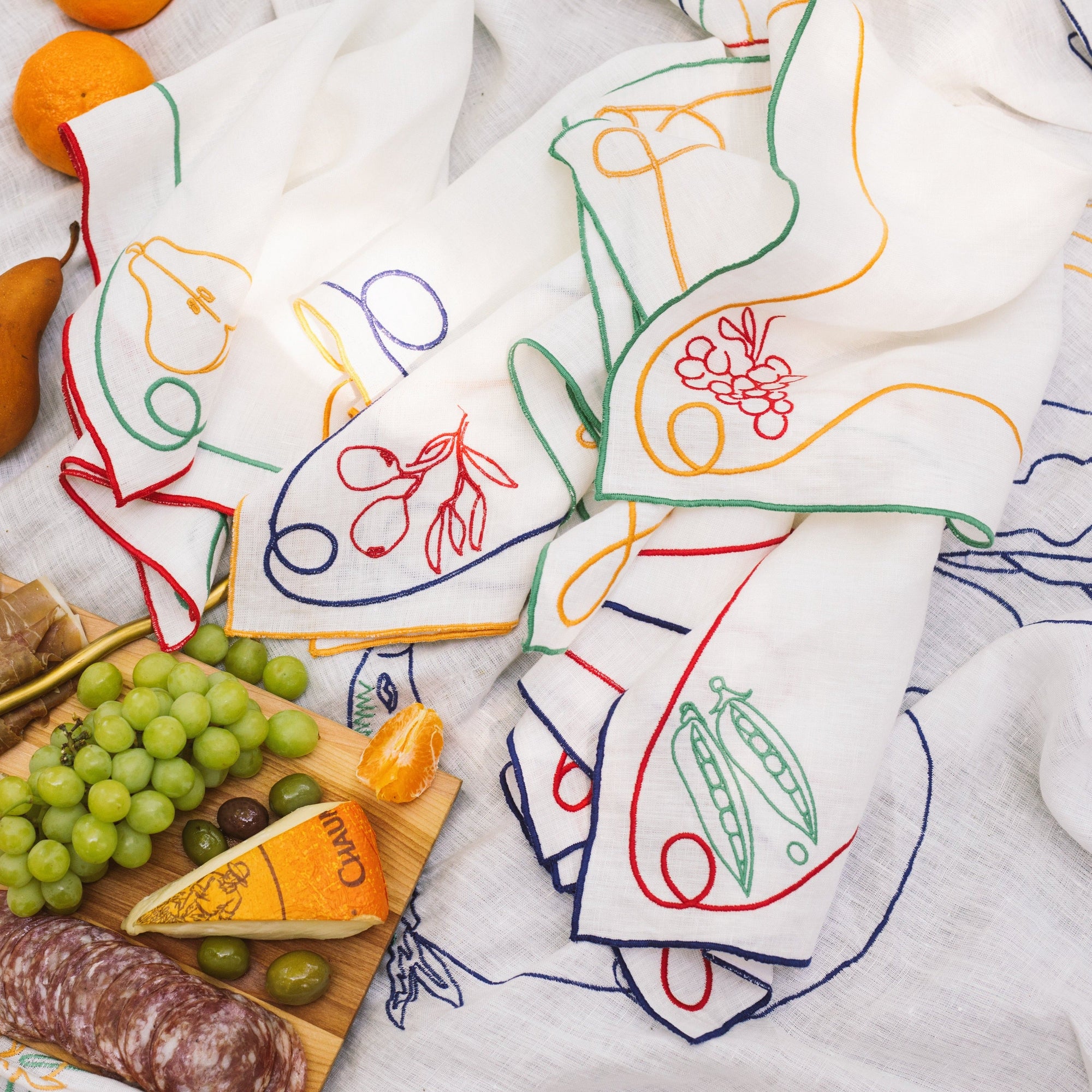 MISETTE Fête Embroidered Linen Napkins (Set of 4)