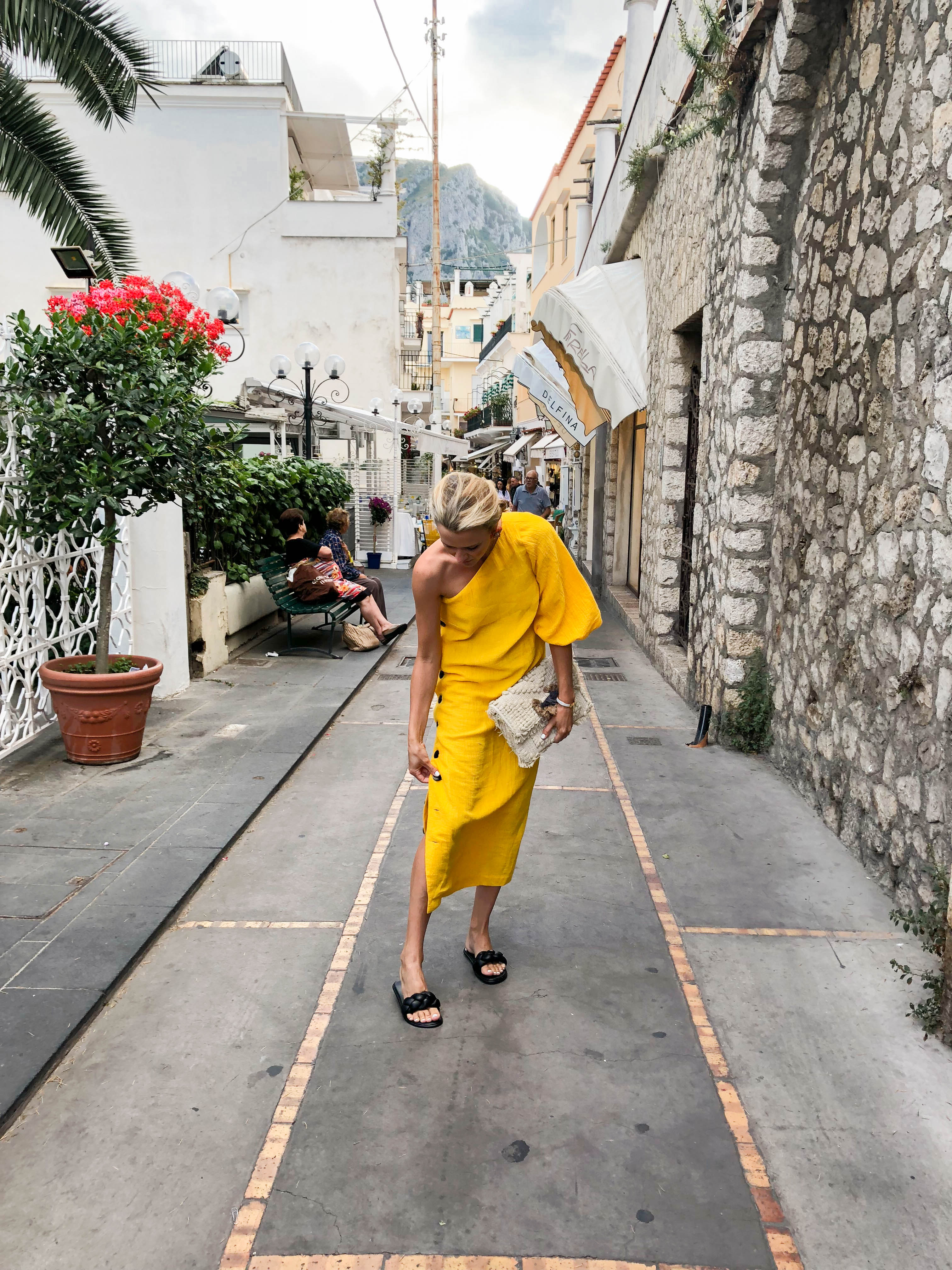 What to wear | Capri