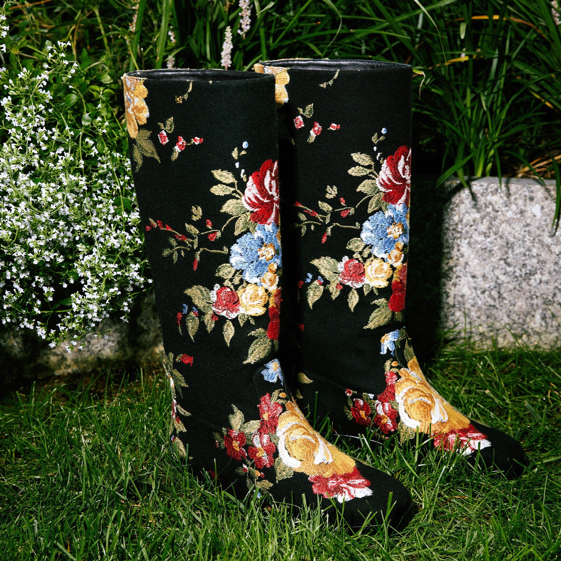 LARROUDE x Markarian Flat Boot In Black Wool and Floral Embroidery