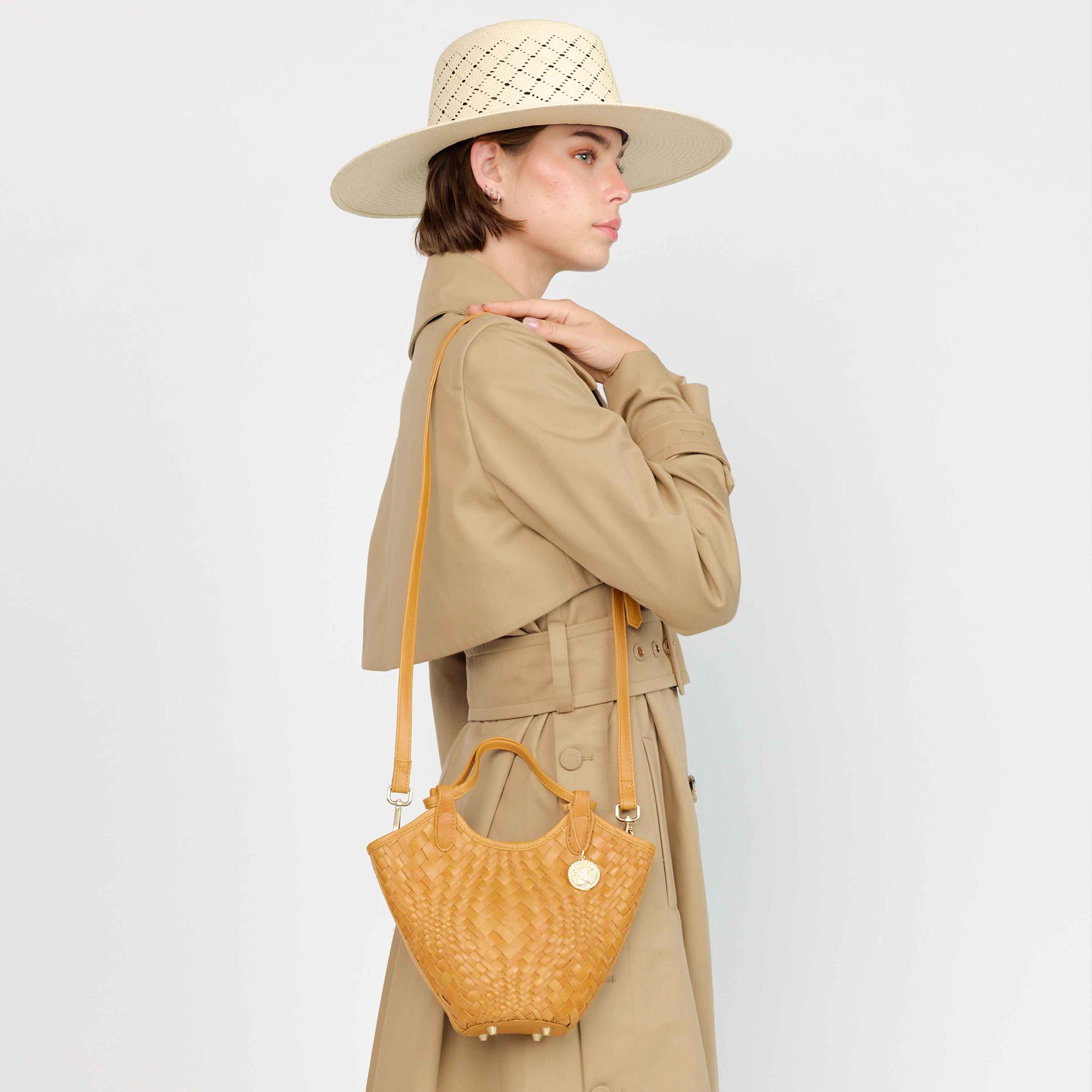 FREYA Flow Mini Crossbody, Caramel