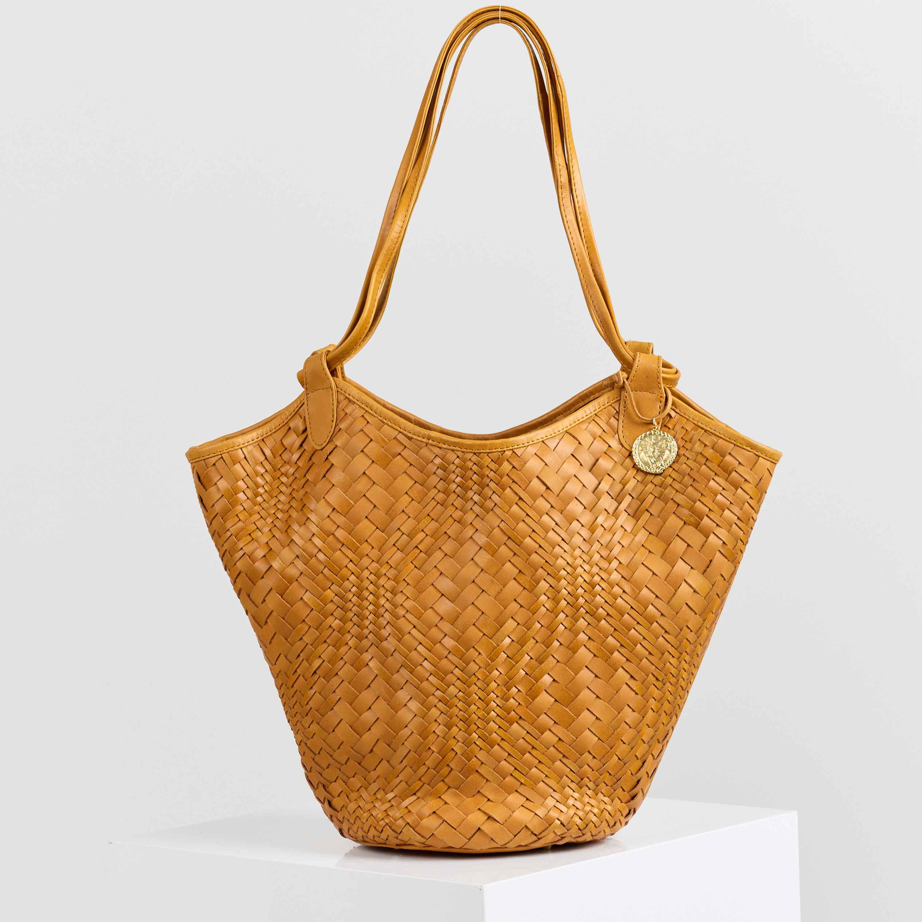 FREYA Flow Woven Large Tote, Caramel