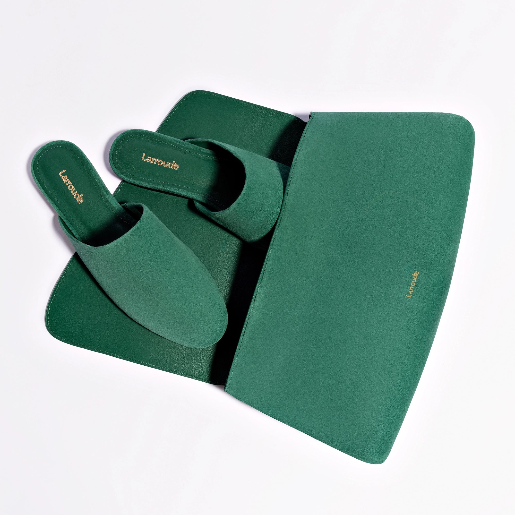 LARROUDE Venice Flat Mule and Pouch Kit In Emerald Suede