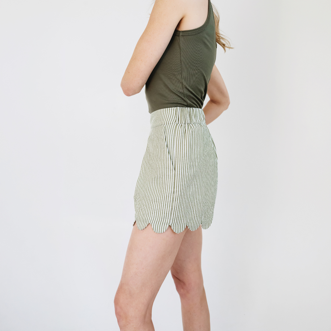 MASON&#39;S DAUGHTER Belted Scallop Shorts, Seersucker Olive &amp; Ivory